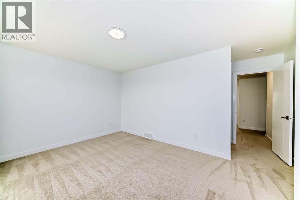 52, 145 Chelsea Mews, Chestermere, Alberta  T1X 3H2 - Photo 26 - A2267627