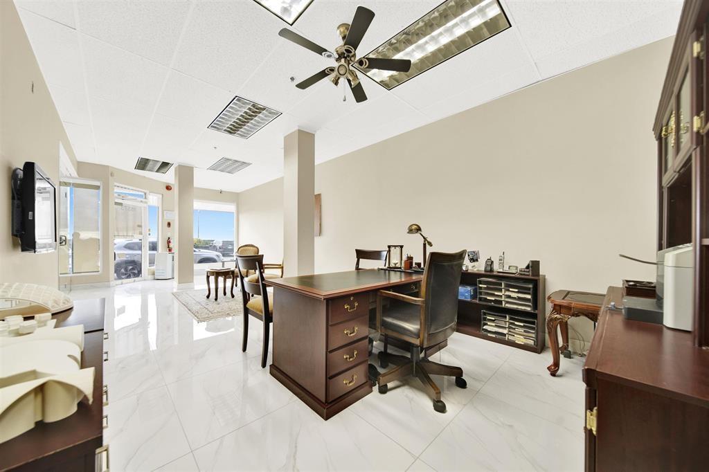 15573 Marine Drive, White Rock, British Columbia  V4B 1C9 - Photo 4 - C8075358