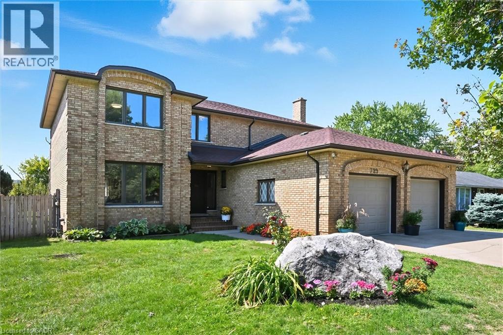 729 Winston Road, Grimsby, Ontario  L3M 4E8 - Photo 2 - 40800406