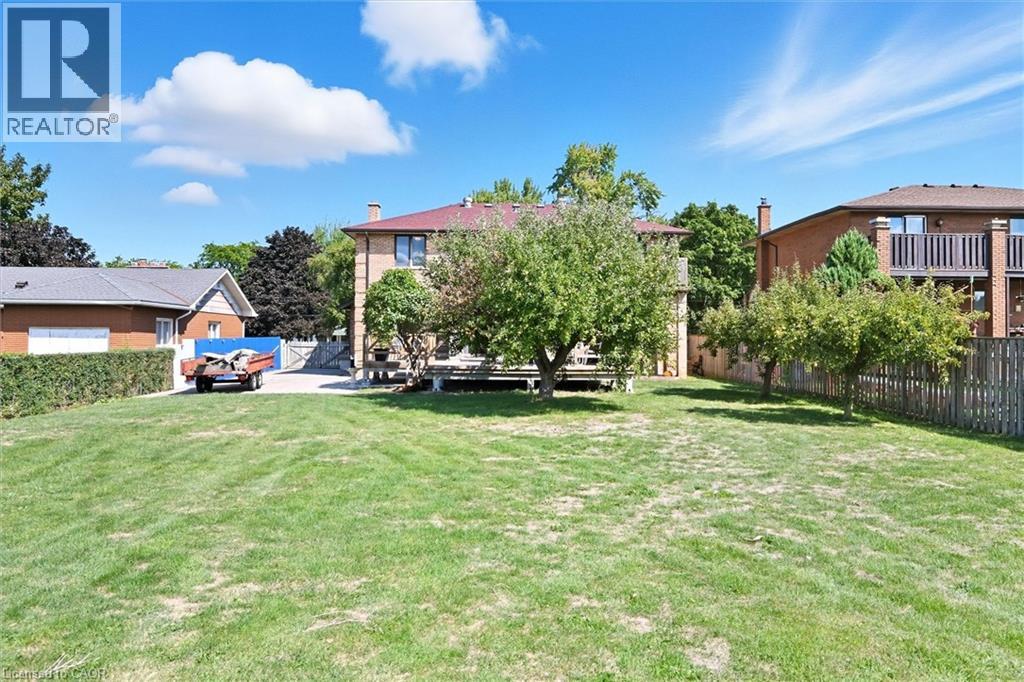 729 Winston Road, Grimsby, Ontario  L3M 4E8 - Photo 41 - 40800406