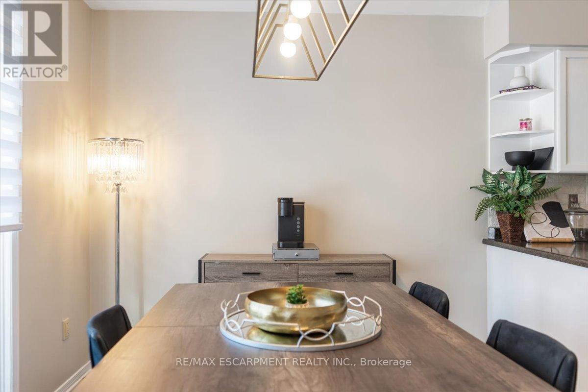 3 - 25 Meadowvale Drive, Pelham, Ontario  L0S 1E4 - Photo 11 - X12733744