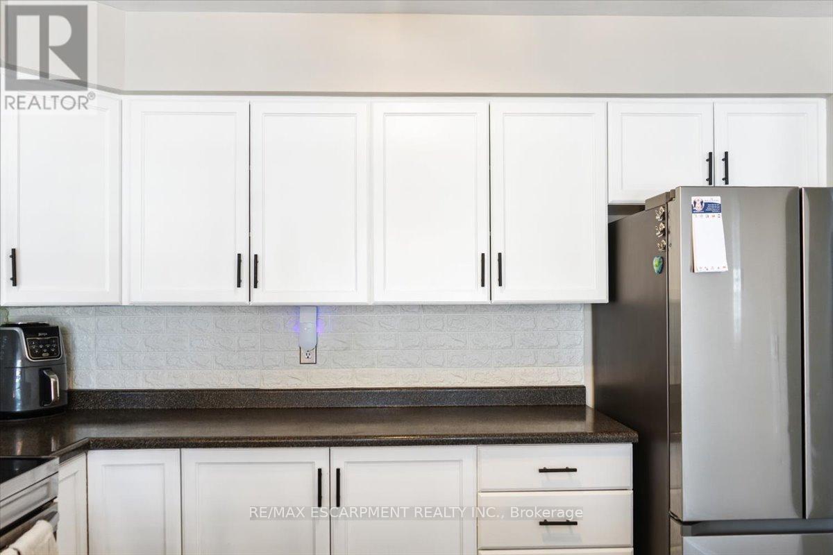 3 - 25 Meadowvale Drive, Pelham, Ontario  L0S 1E4 - Photo 18 - X12733744