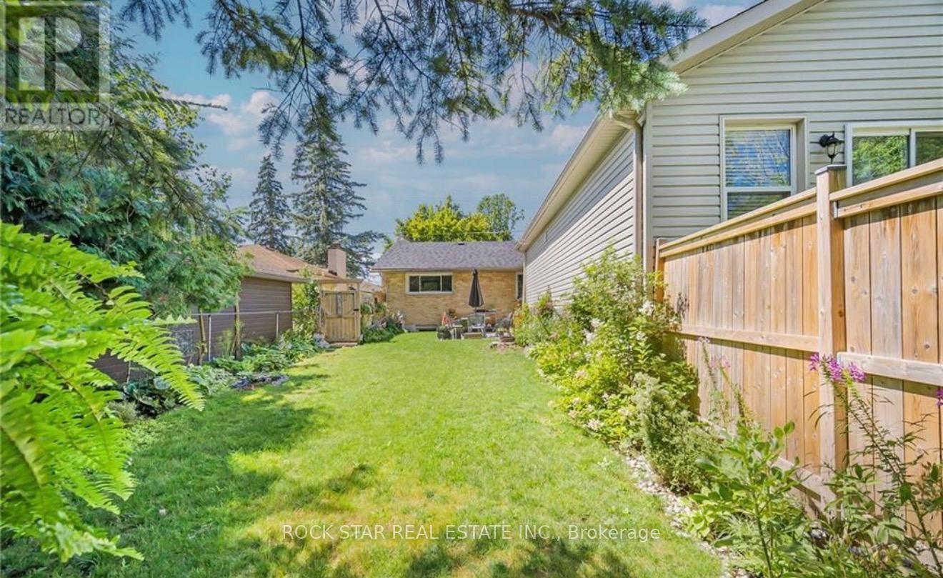 B - 364 Beachwood Avenue, London South, Ontario  N6J 3K1 - Photo 2 - X12733748