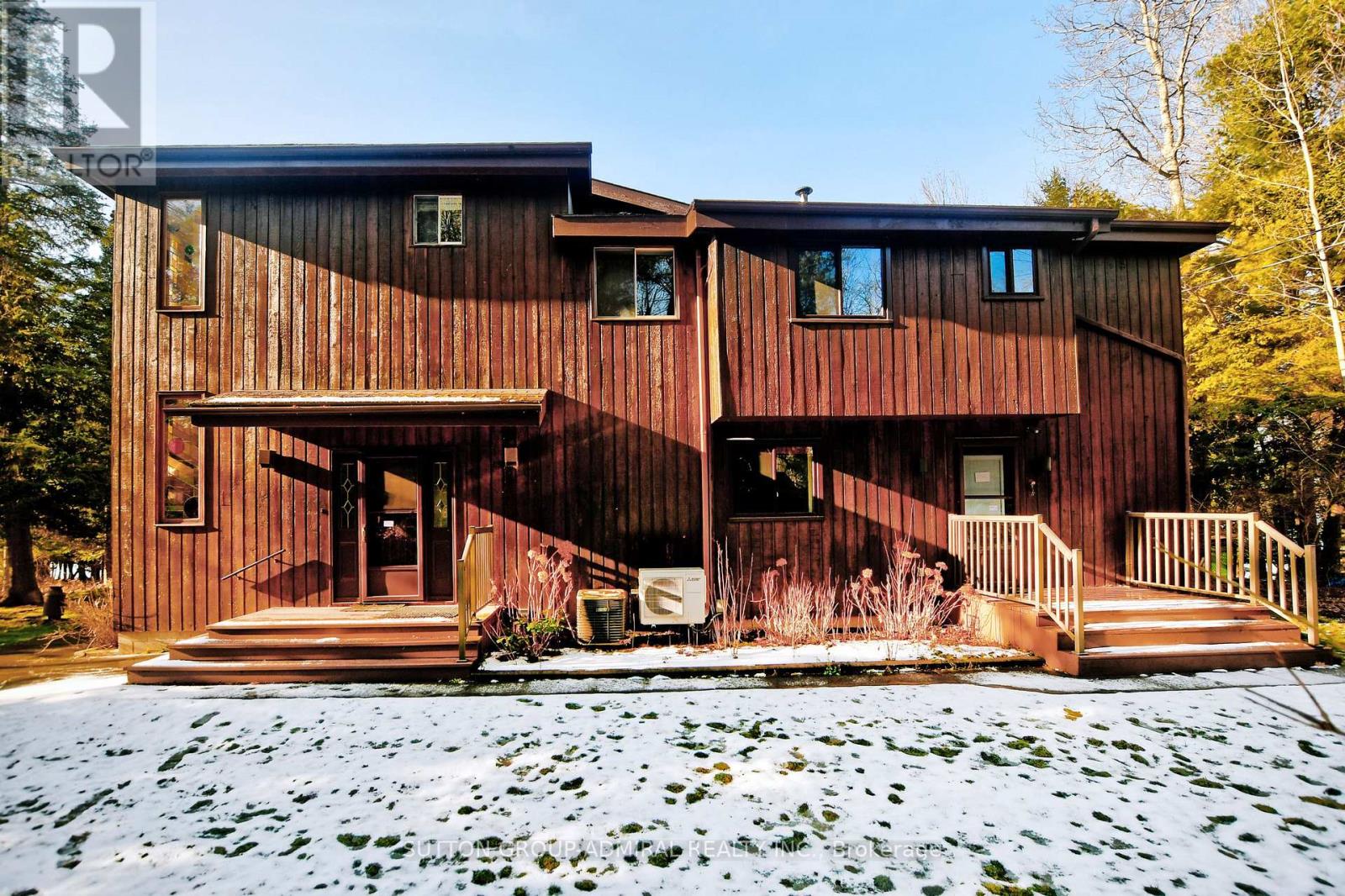 326 Indian Point Road, Kawartha Lakes, Ontario  K0M 1K0 - Photo 1 - X12733760