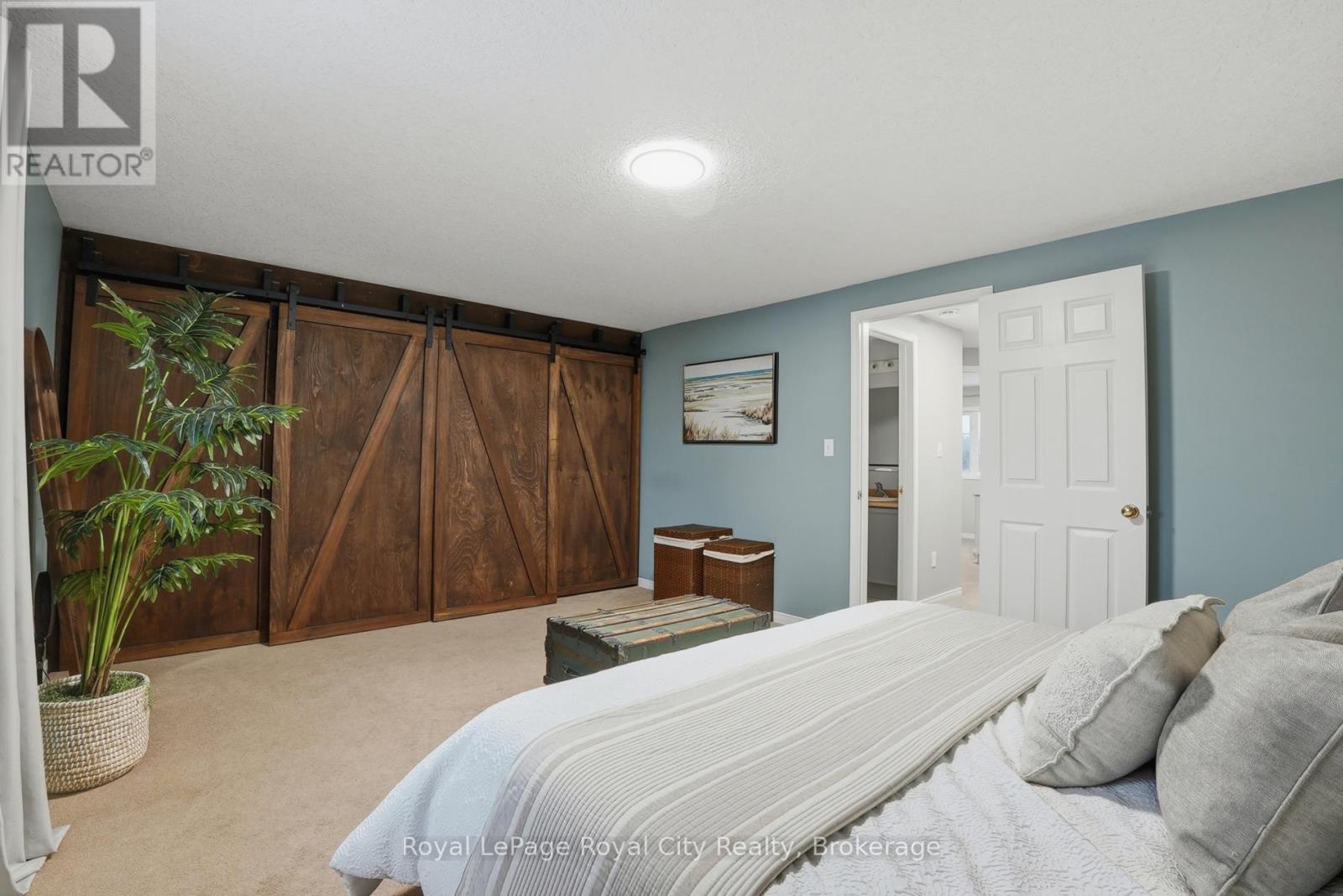 77 Severn Drive, Guelph, Ontario  N1E 7L2 - Photo 12 - X12733782