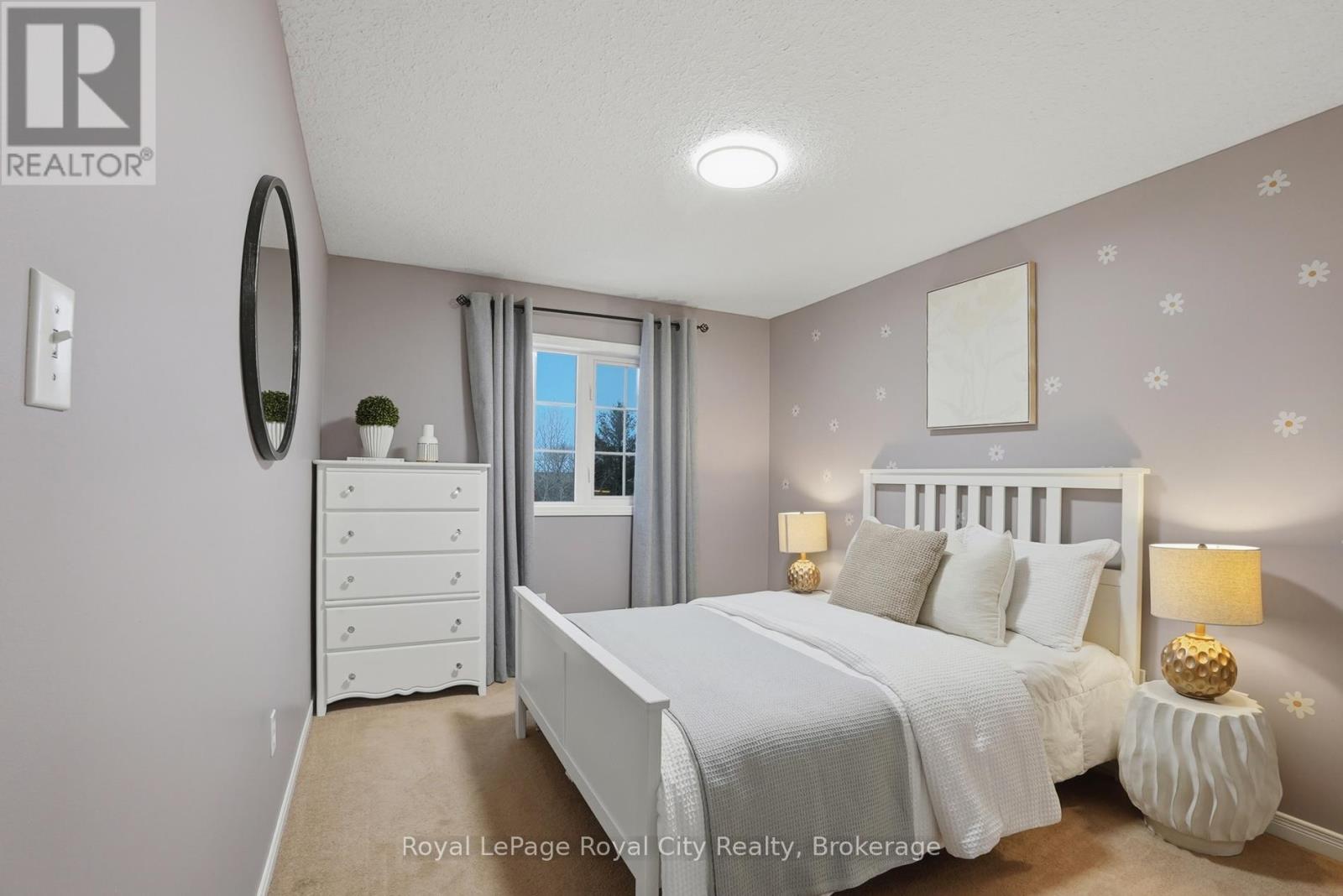 77 Severn Drive, Guelph, Ontario  N1E 7L2 - Photo 15 - X12733782