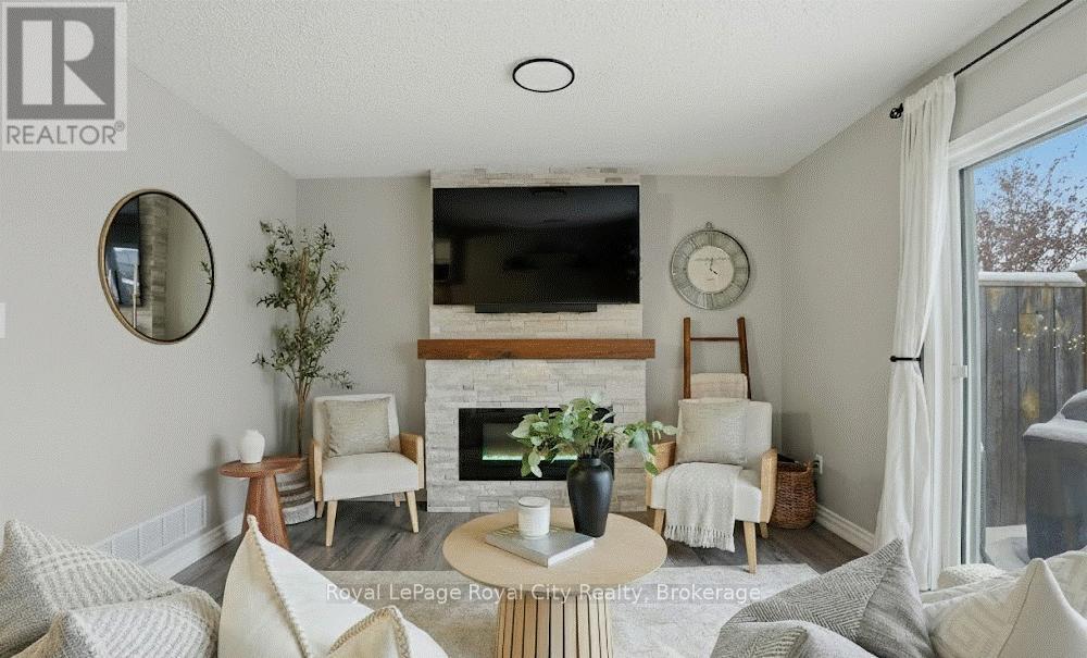 77 Severn Drive, Guelph, Ontario  N1E 7L2 - Photo 5 - X12733782