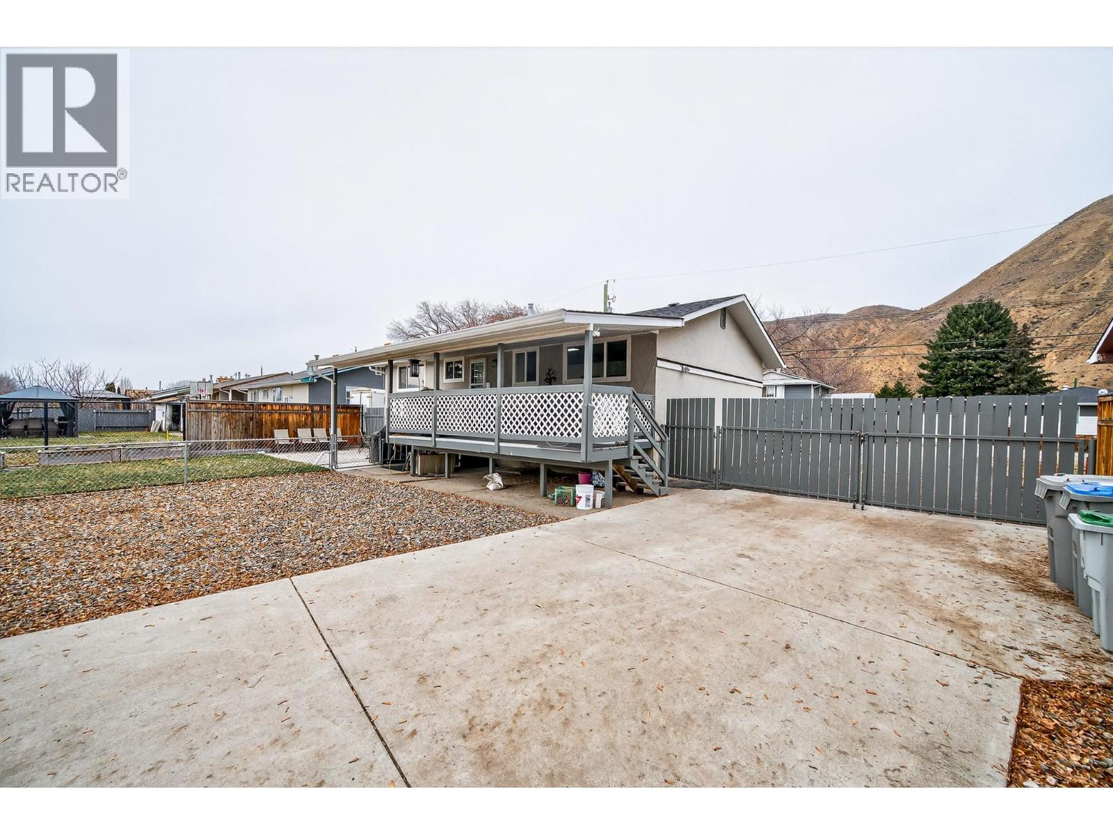 2331 Briarwood Avenue, Kamloops, British Columbia  V2B 4Z6 - Photo 25 - 10373973