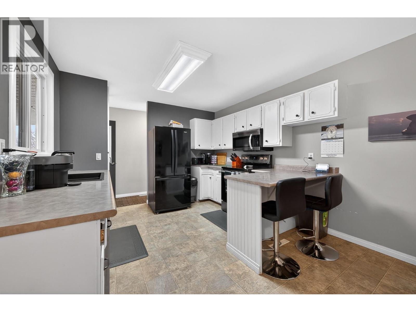 2331 Briarwood Avenue, Kamloops, British Columbia  V2B 4Z6 - Photo 7 - 10373973