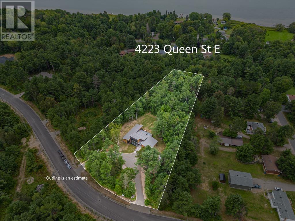 4223 Queen St, Sault Ste. Marie, Ontario  P6A 5K9 - Photo 11 - SM253507