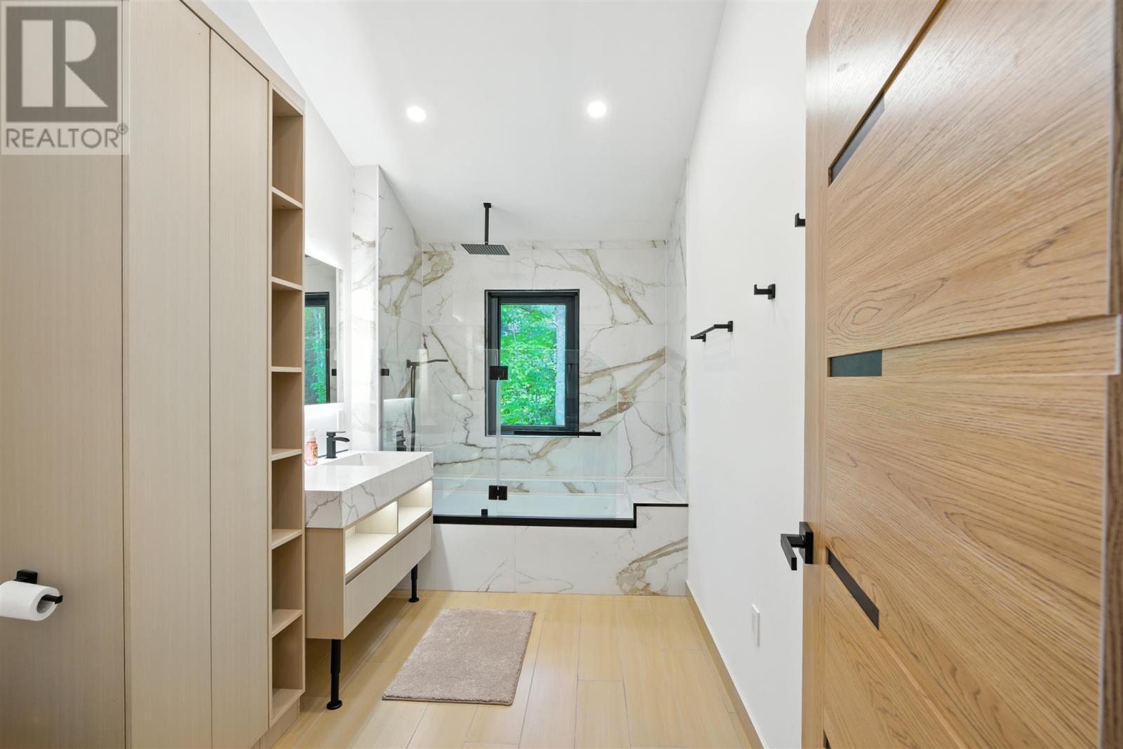 4223 Queen St, Sault Ste. Marie, Ontario  P6A 5K9 - Photo 33 - SM253507