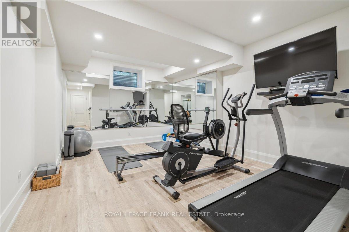 347 Chartwell Road, Oakville, Ontario  L6J 4A2 - Photo 35 - W12733832