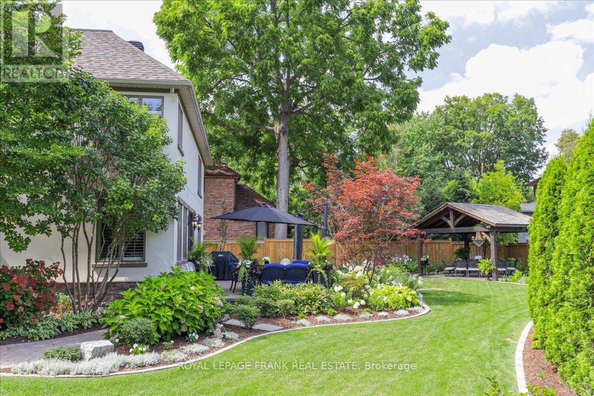 347 Chartwell Road, Oakville, Ontario  L6J 4A2 - Photo 38 - W12733832