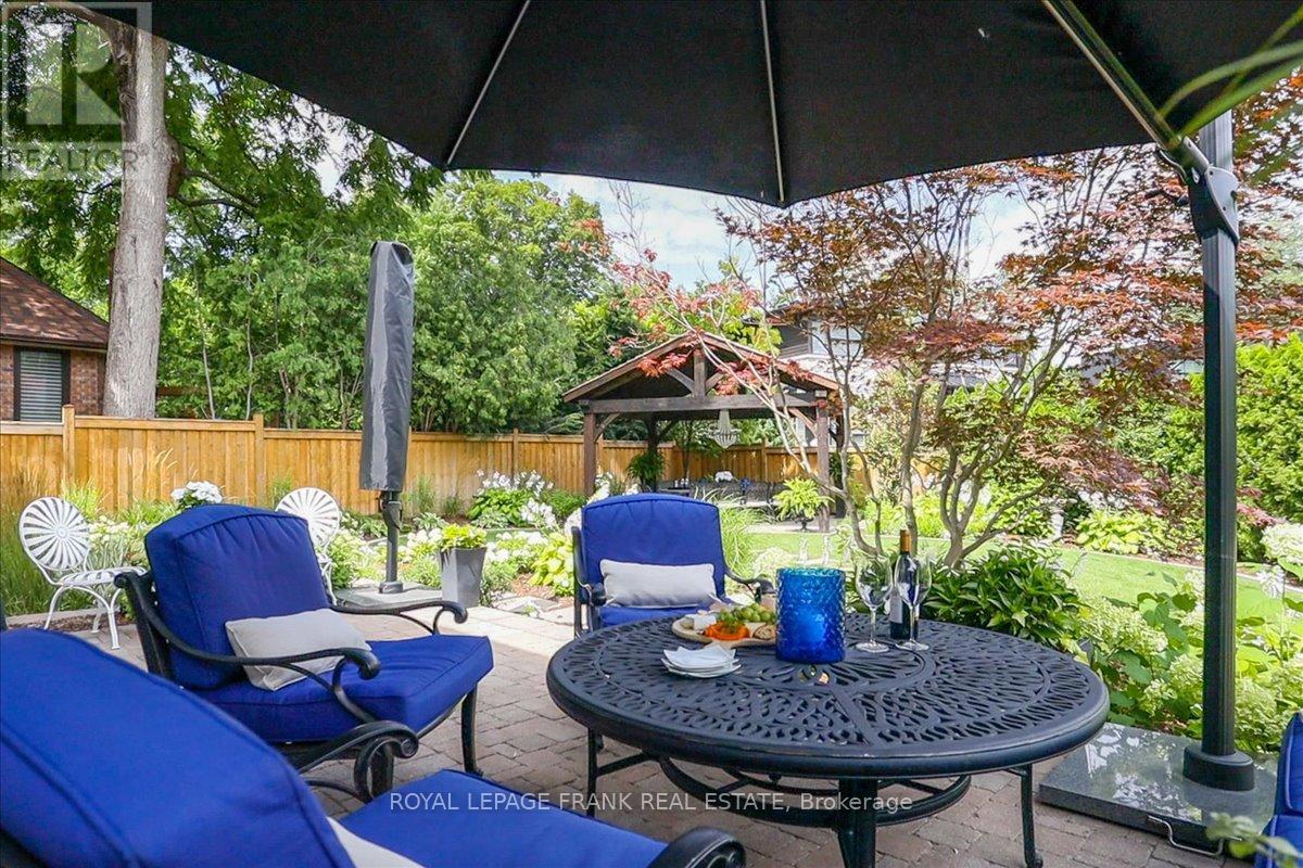 347 Chartwell Road, Oakville, Ontario  L6J 4A2 - Photo 39 - W12733832