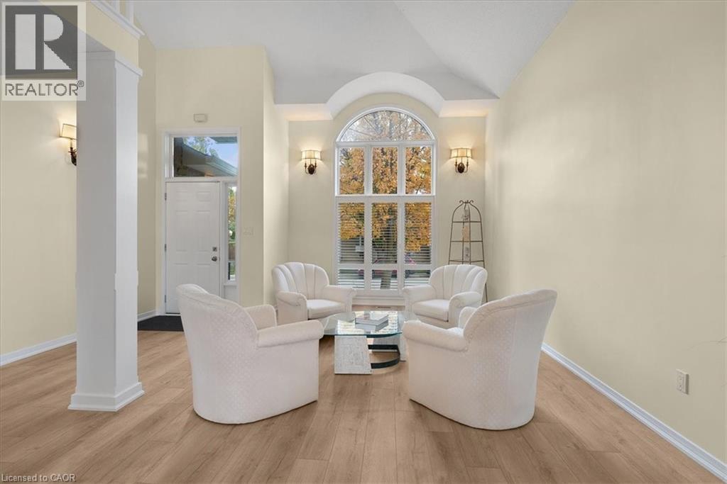 90 Westlawn Drive, Hamilton, Ontario  L9B 2K9 - Photo 4 - 40785034