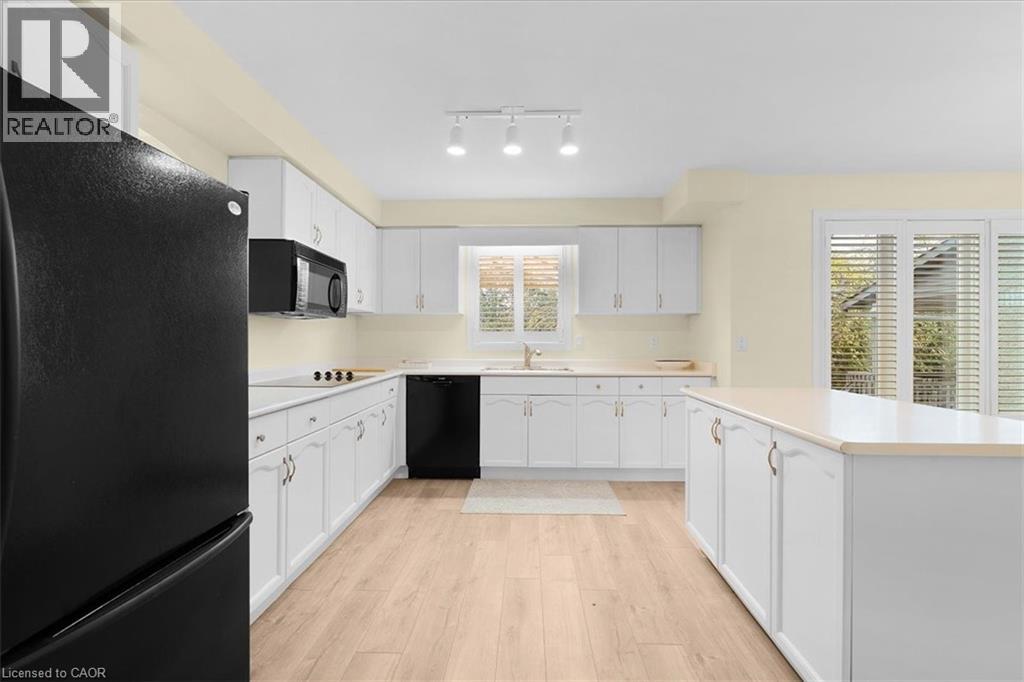 90 Westlawn Drive, Hamilton, Ontario  L9B 2K9 - Photo 12 - 40785034