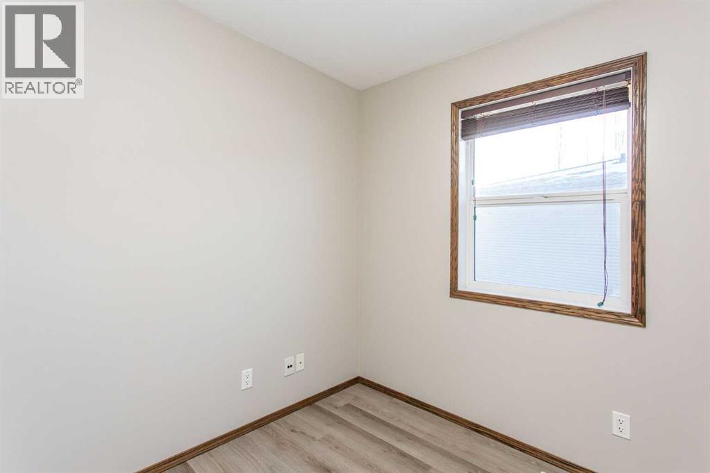 92 Iron Wolf Boulevard, Lacombe, Alberta  T4L 0C7 - Photo 14 - A2277033