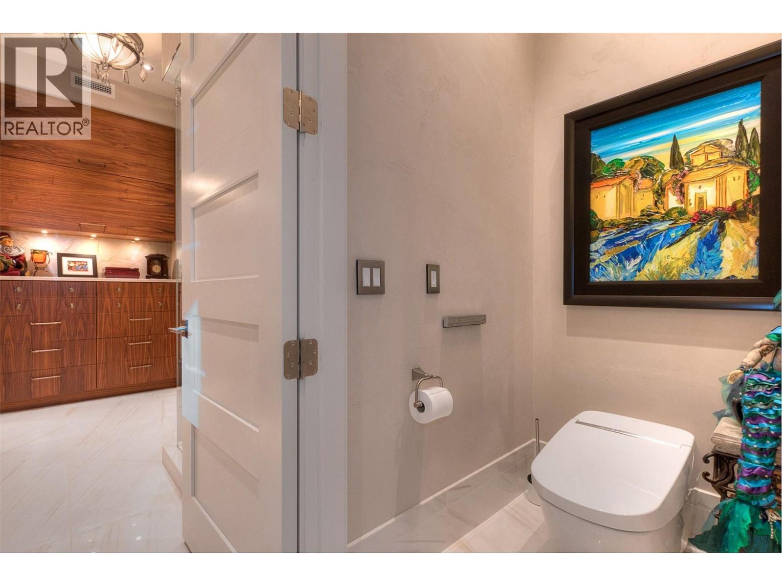 2245 Abbott Street Unit# 301, Kelowna, British Columbia  V1Y 1E2 - Photo 35 - 10374069