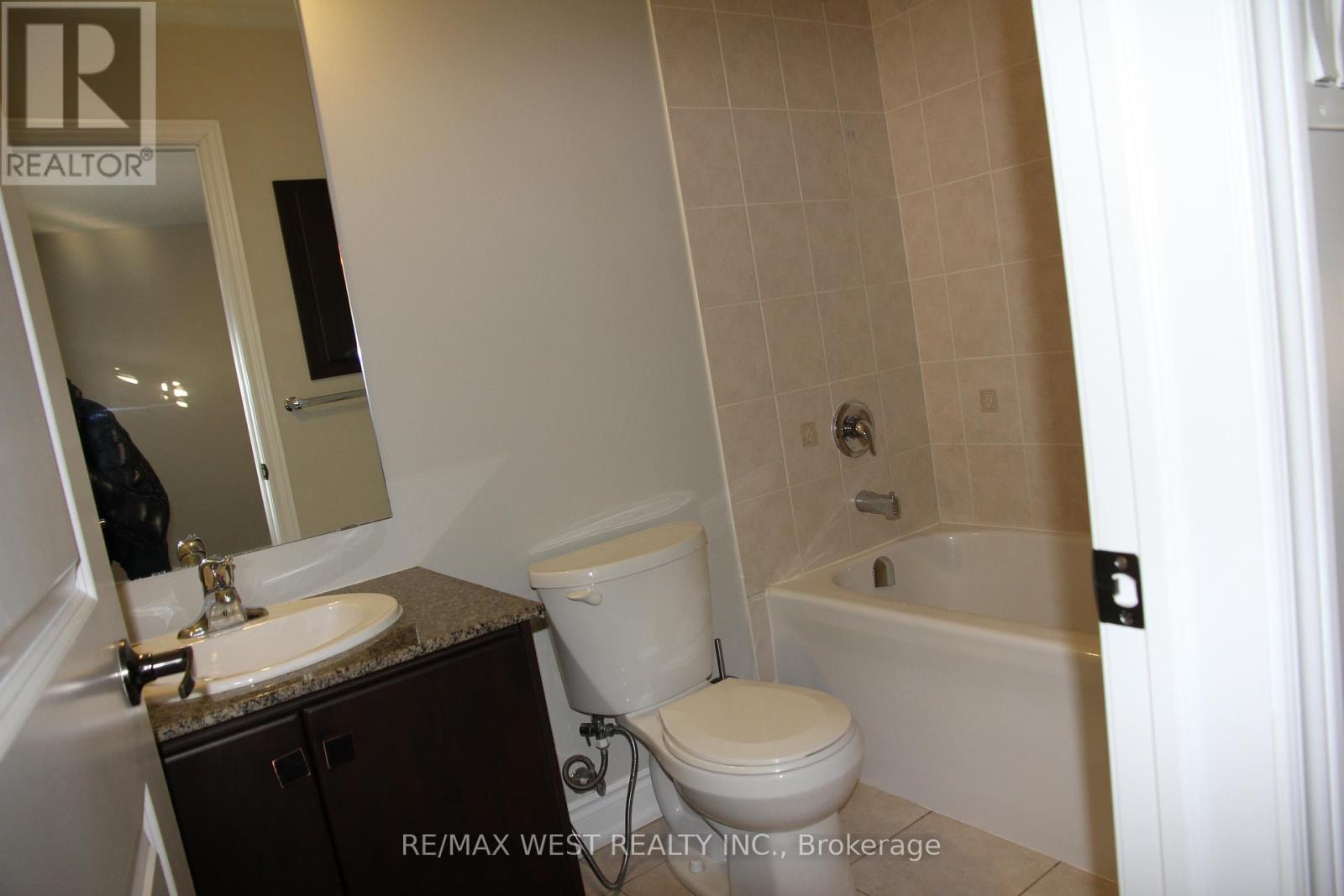 245 Poetry Drive, Vaughan, Ontario  L4H 3W5 - Photo 22 - N12733252