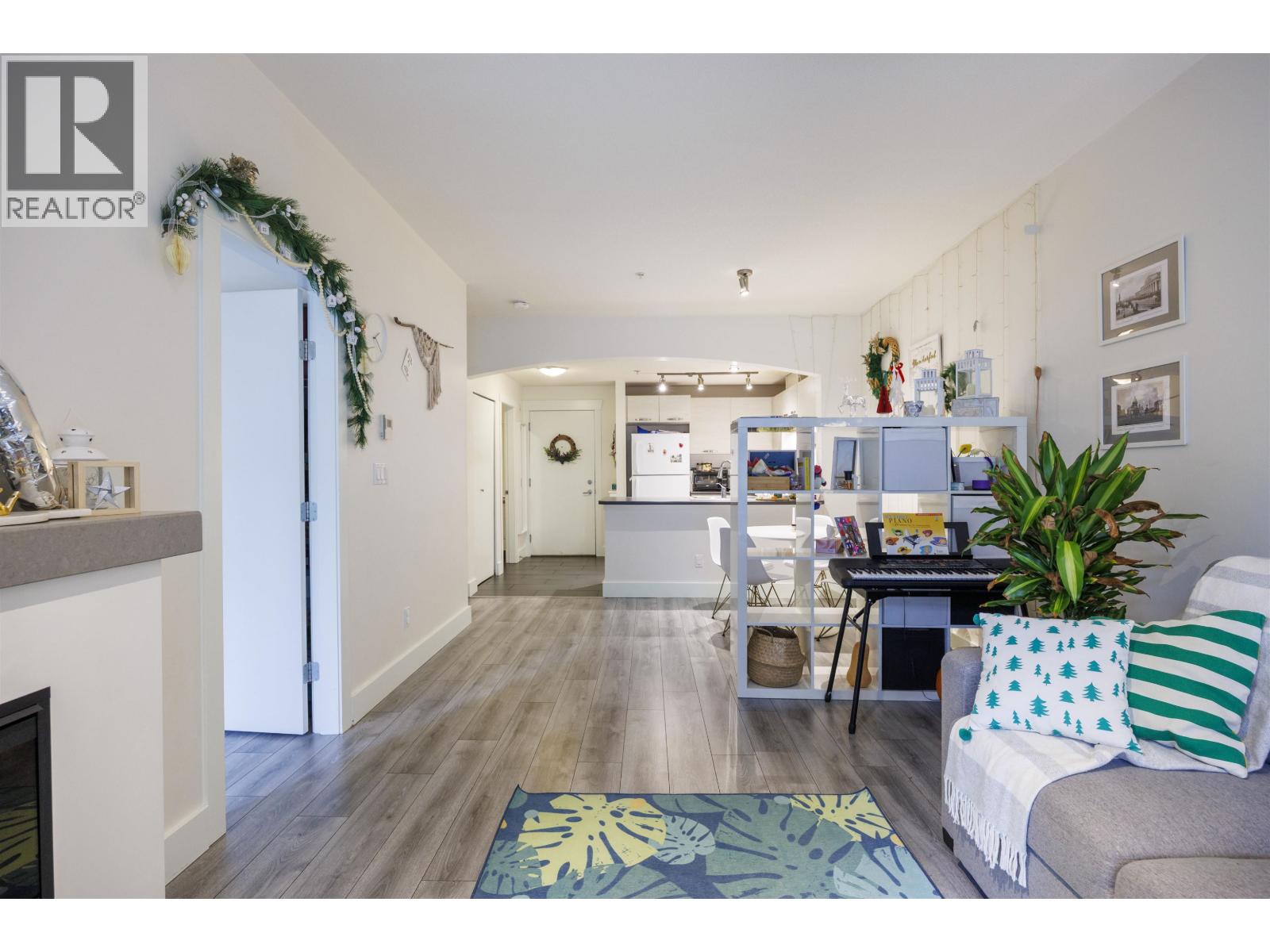 210 7478 Byrne Park Walk, Burnaby, British Columbia  V3N 0B5 - Photo 5 - R3083797