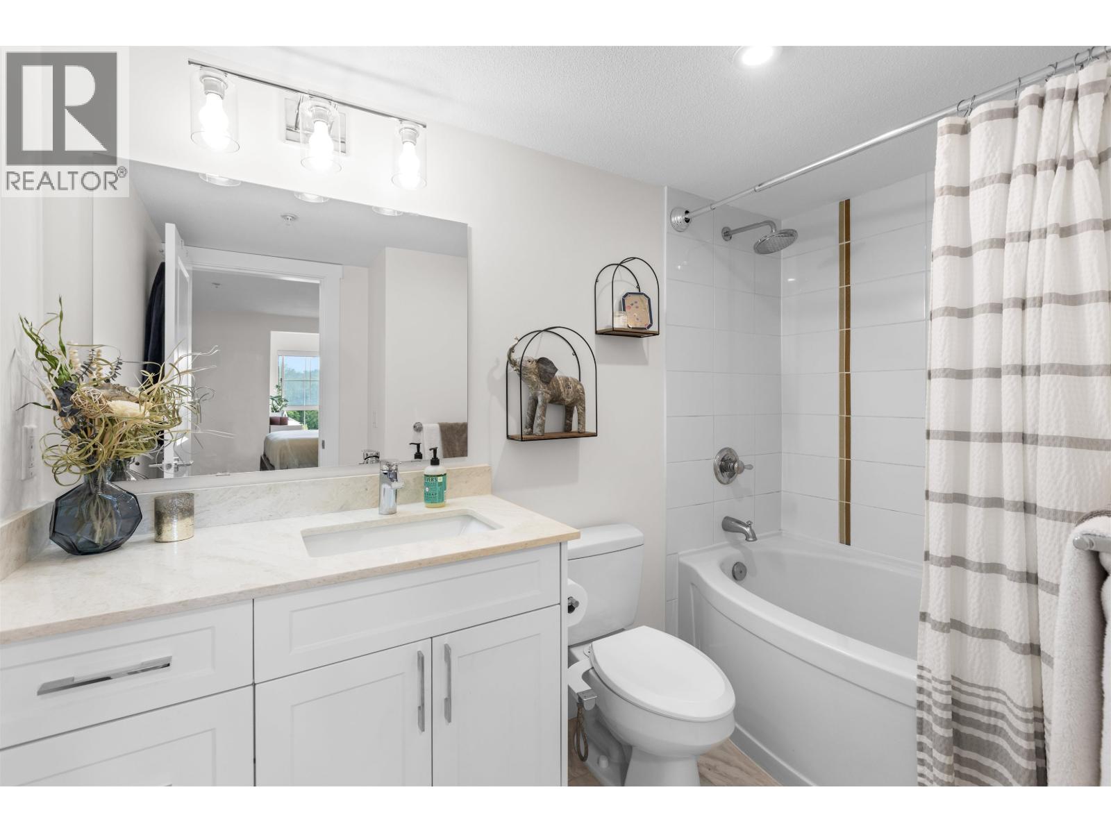 311 9098 Halston Court, Burnaby, British Columbia  V3N 0A6 - Photo 16 - R3083798