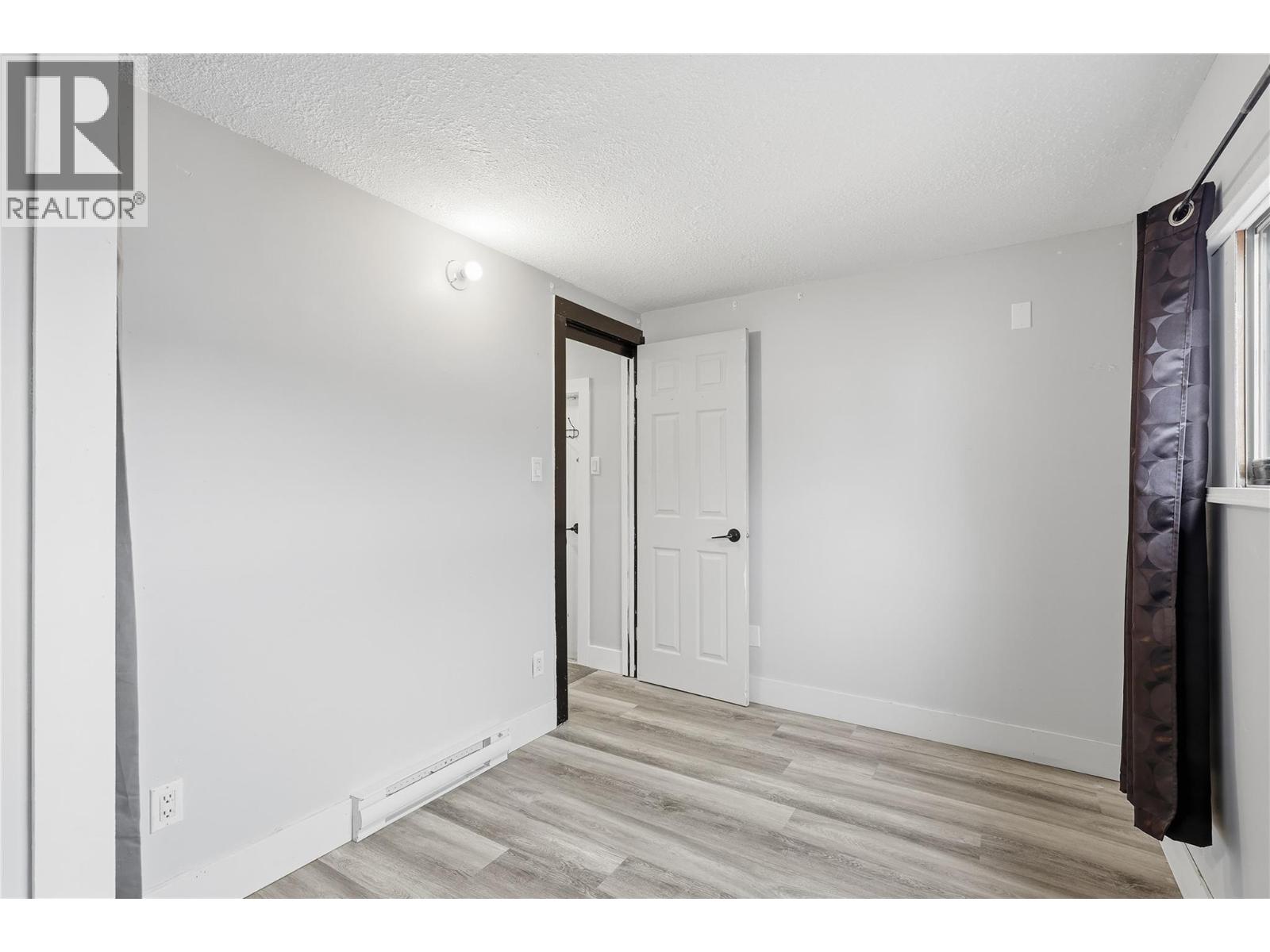 41 Van Dyke St Street, Kamloops, British Columbia  V2B 4G2 - Photo 15 - 10374067