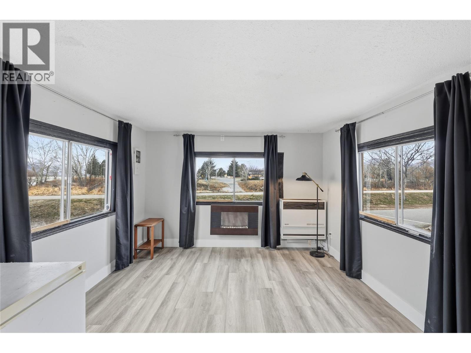 41 Van Dyke St Street, Kamloops, British Columbia  V2B 4G2 - Photo 22 - 10374067