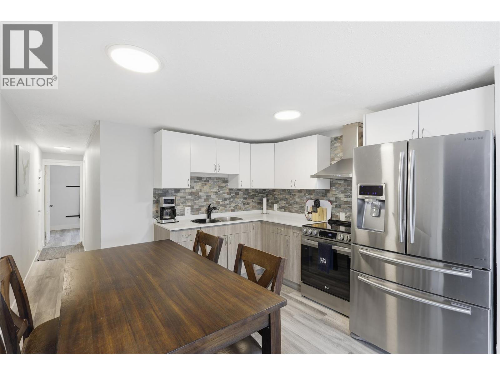 41 Van Dyke St Street, Kamloops, British Columbia  V2B 4G2 - Photo 5 - 10374067