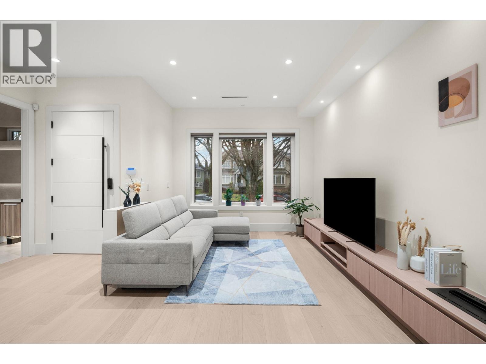 7851 Cartier Street, Vancouver, British Columbia  V6P 4T3 - Photo 5 - R3083802