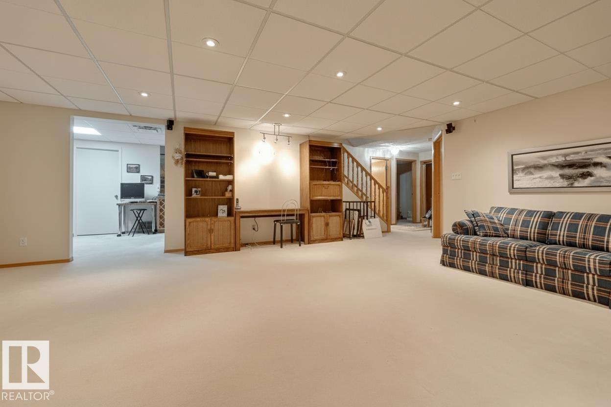 752 Wilkin Cl Nw, Edmonton, Alberta  T6M 2H9 - Photo 37 - E4471207