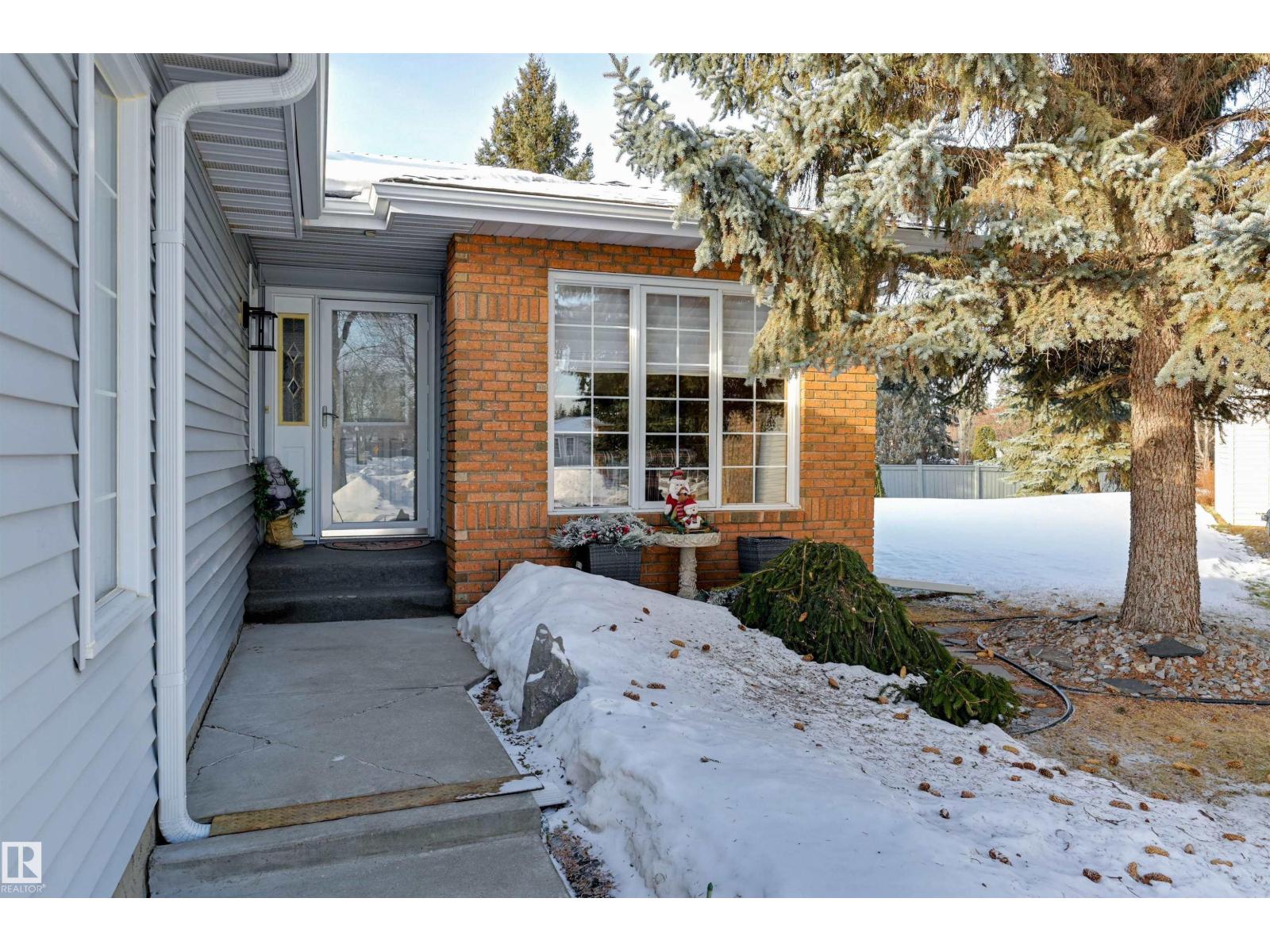 752 Wilkin Cl Nw, Edmonton, Alberta  T6M 2H9 - Photo 4 - E4471207