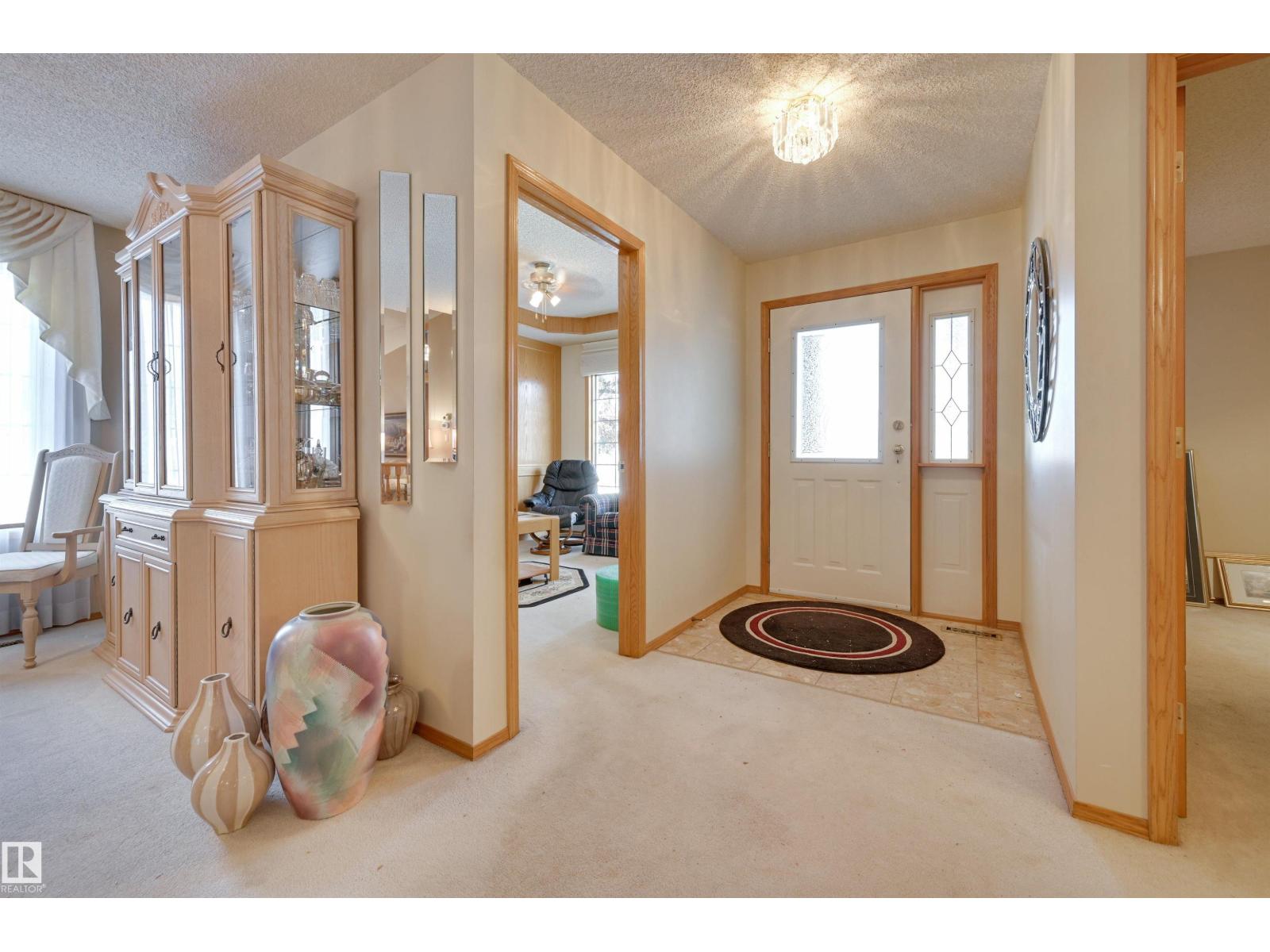 752 Wilkin Cl Nw, Edmonton, Alberta  T6M 2H9 - Photo 6 - E4471207