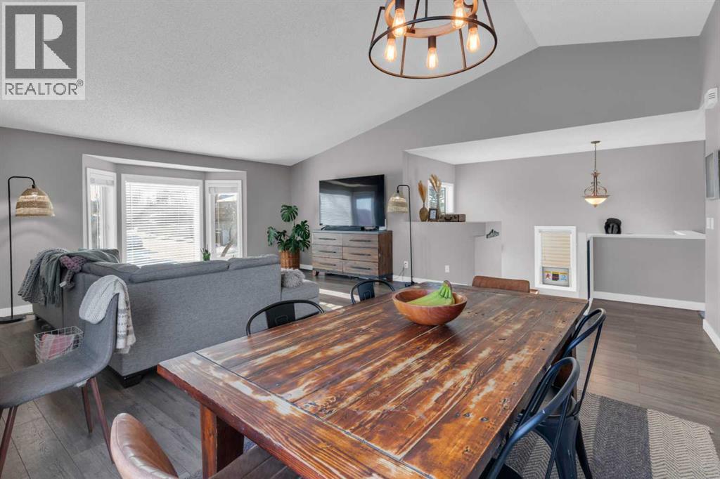 40 Hunters Gate, Okotoks, Alberta  T0L 1T4 - Photo 8 - A2280448