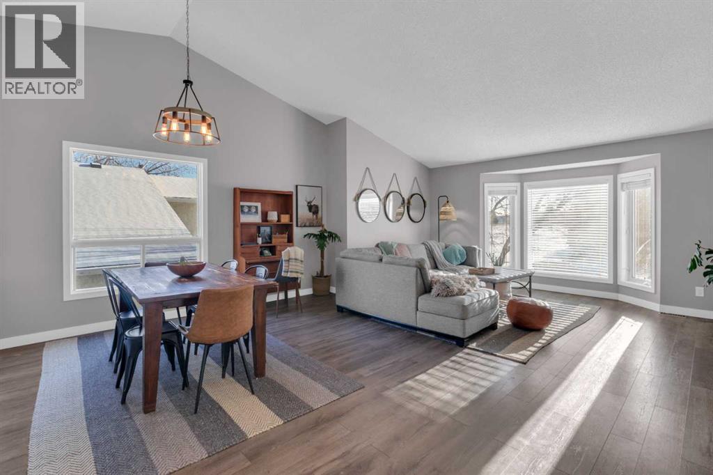 40 Hunters Gate, Okotoks, Alberta  T0L 1T4 - Photo 9 - A2280448