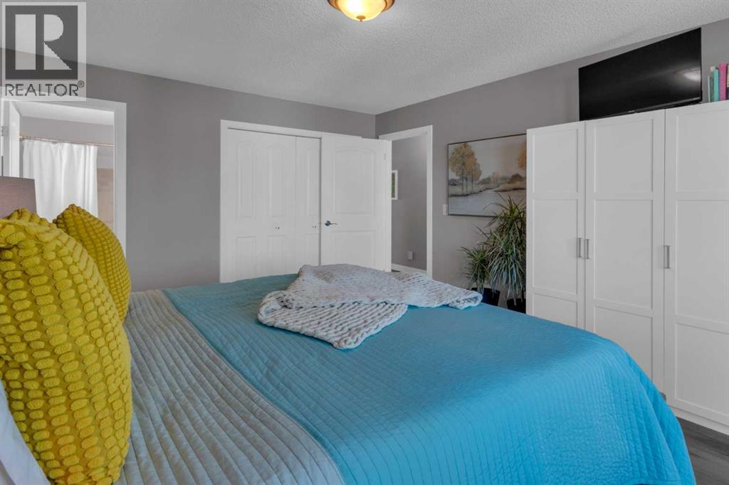 40 Hunters Gate, Okotoks, Alberta  T0L 1T4 - Photo 15 - A2280448