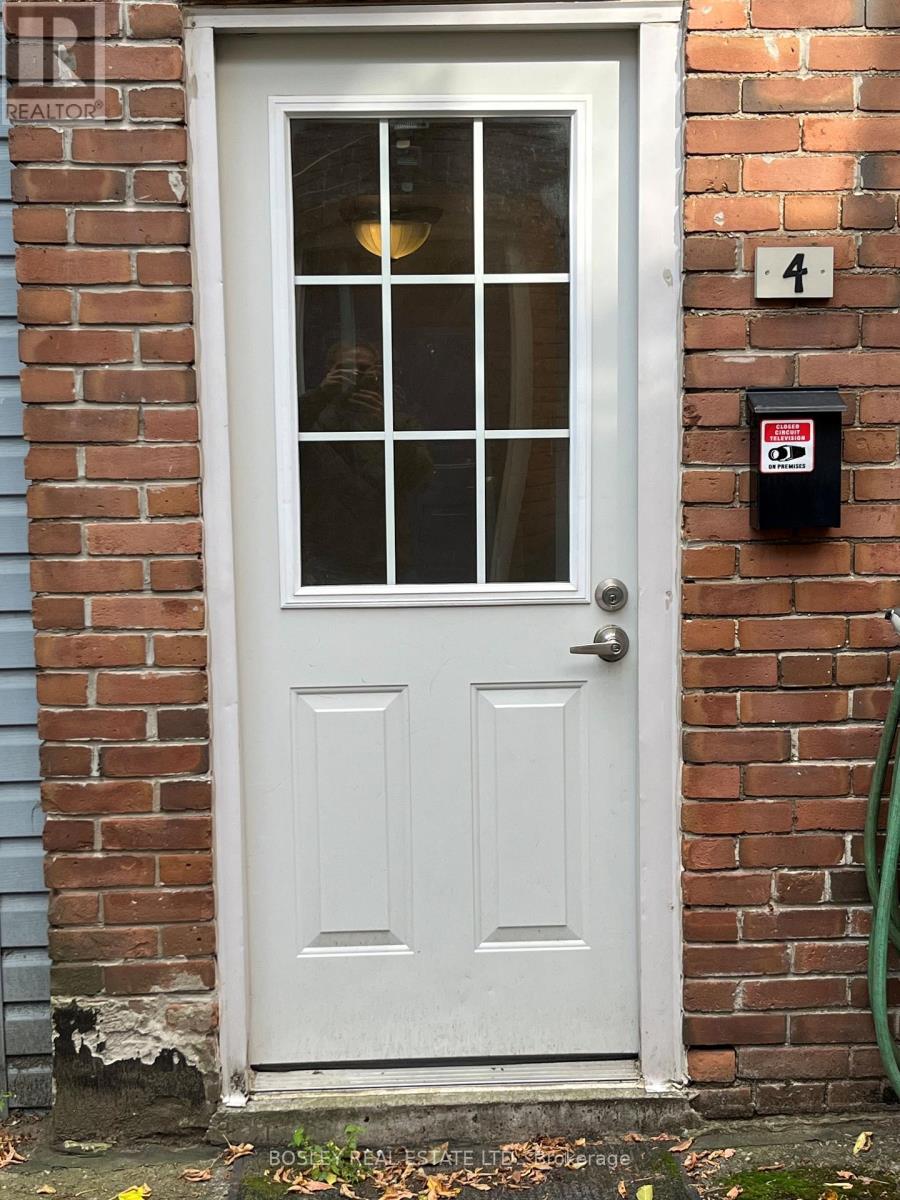 Basement - 229 Woodbine Avenue, Toronto, Ontario  M4L 3P3 - Photo 2 - E12733786