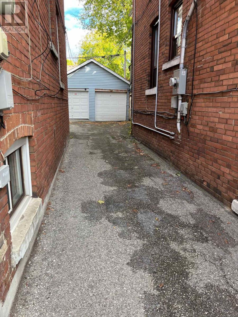 Basement - 229 Woodbine Avenue, Toronto, Ontario  M4L 3P3 - Photo 3 - E12733786
