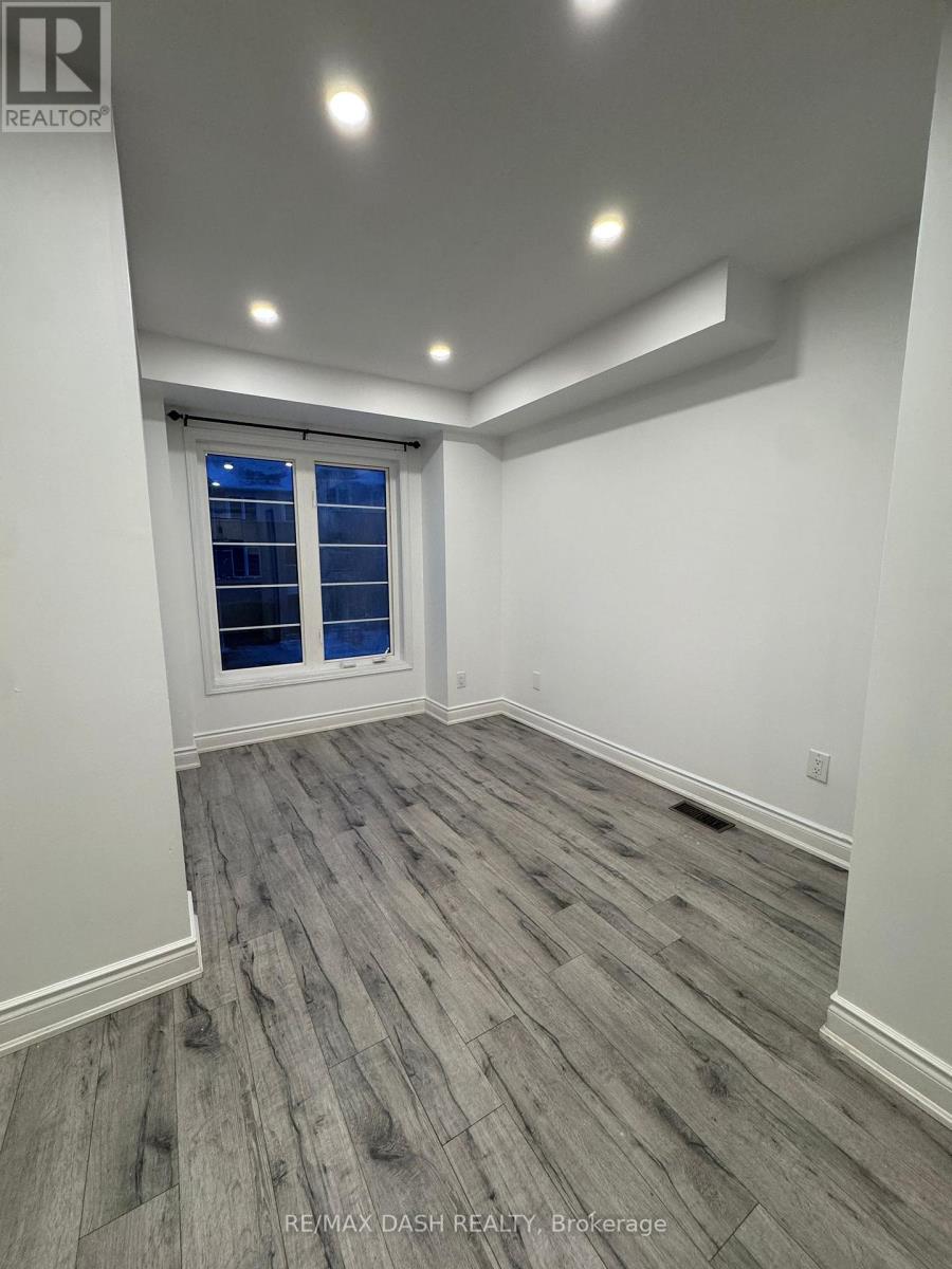 16 Thornharrold Street, Ajax, Ontario  L1S 0A6 - Photo 5 - E12733808