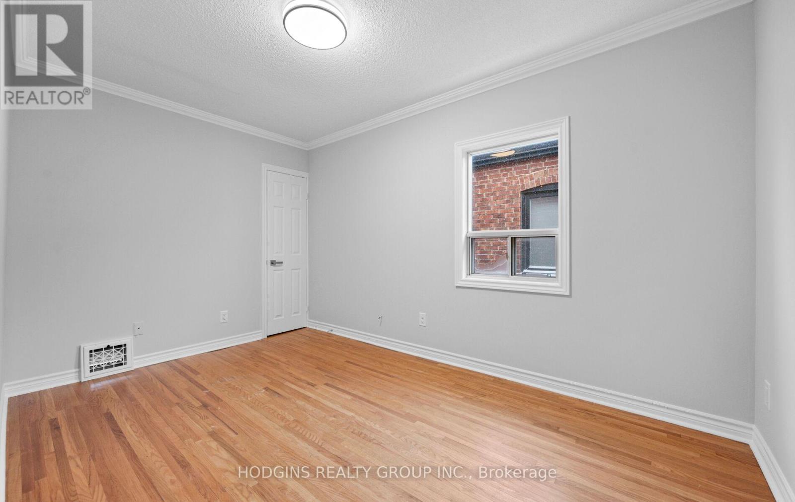 42 Durant Avenue, Toronto, Ontario  M4J 4V9 - Photo 21 - E12733812