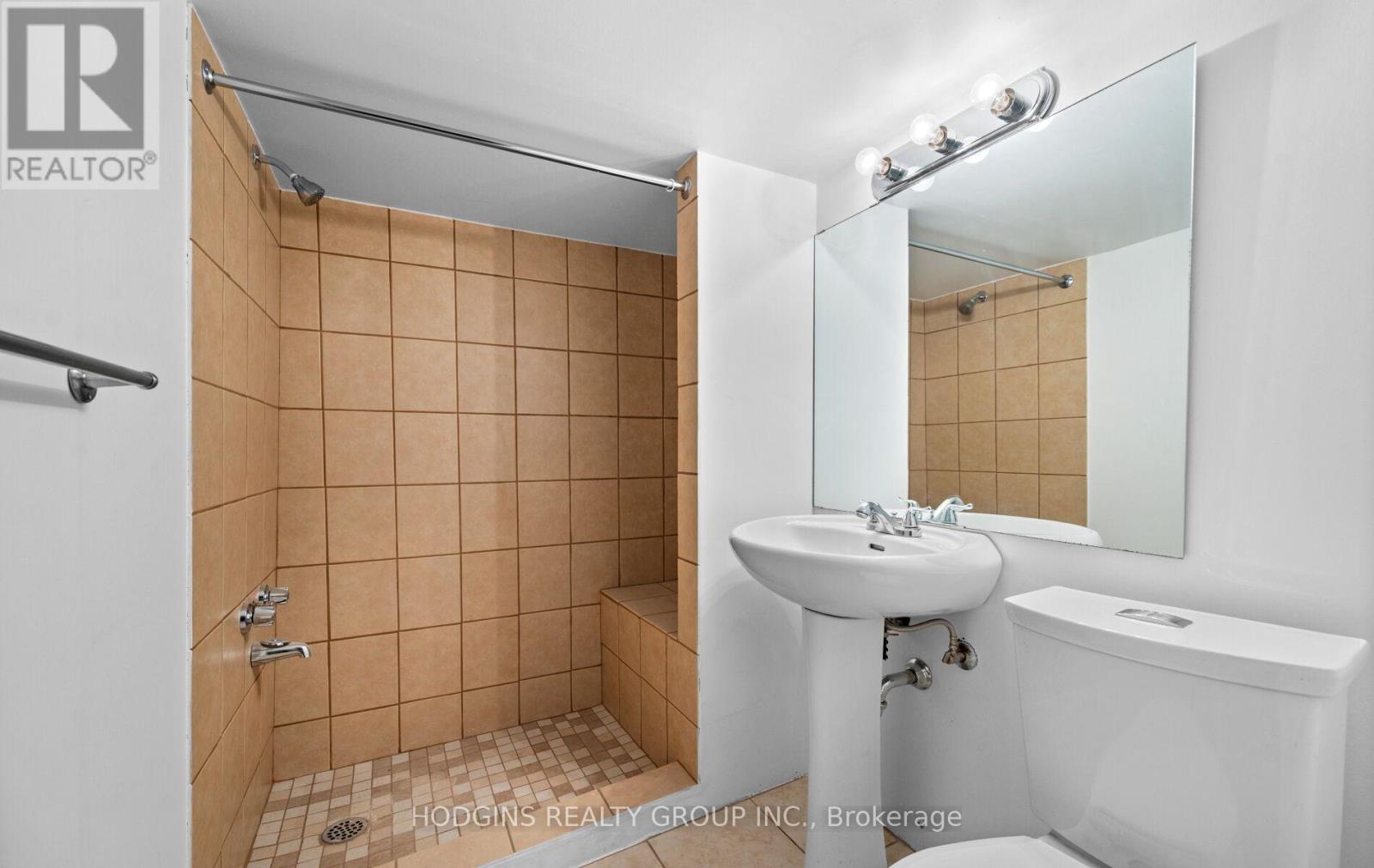 42 Durant Avenue, Toronto, Ontario  M4J 4V9 - Photo 26 - E12733812