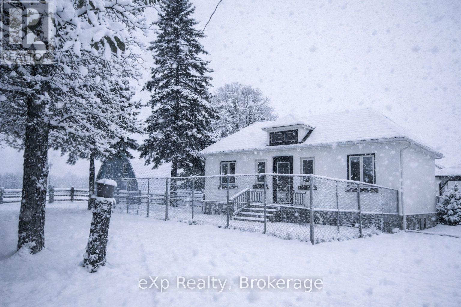 125 Lake Drive, West Grey, Ontario  N0C 1H0 - Photo 7 - X12376022