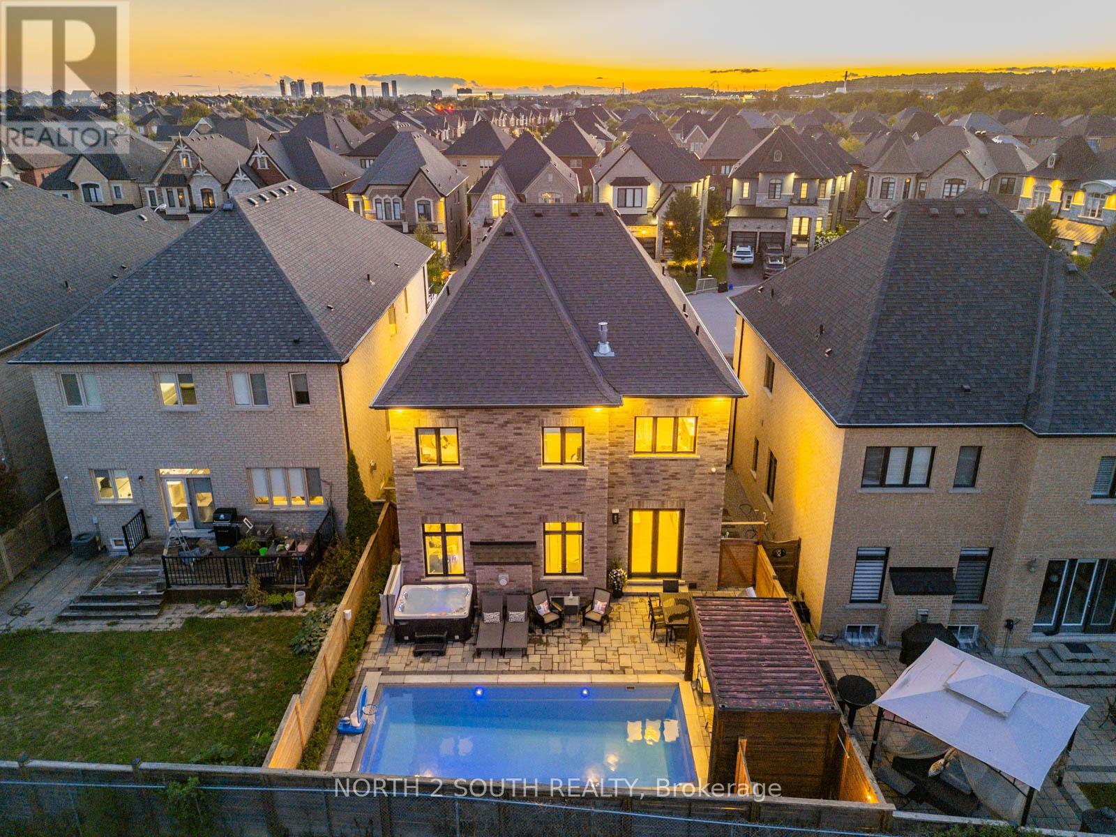 29 Kylemount Court, Vaughan, Ontario  L4J 0J4 - Photo 45 - N12733796