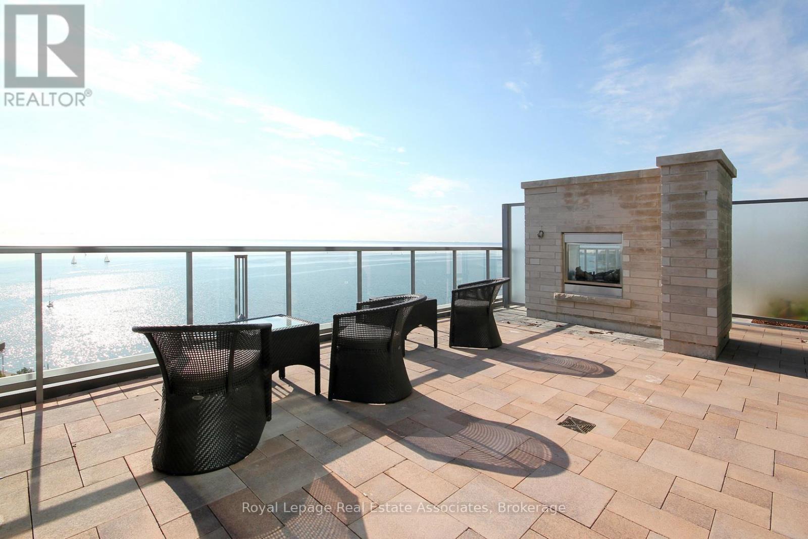 303 - 11 Bronte Road, Oakville, Ontario  L6L 0E1 - Photo 25 - W12733766