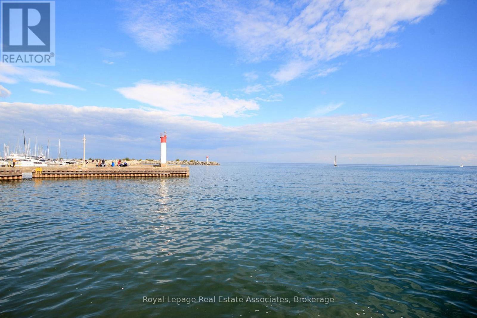 303 - 11 Bronte Road, Oakville, Ontario  L6L 0E1 - Photo 28 - W12733766
