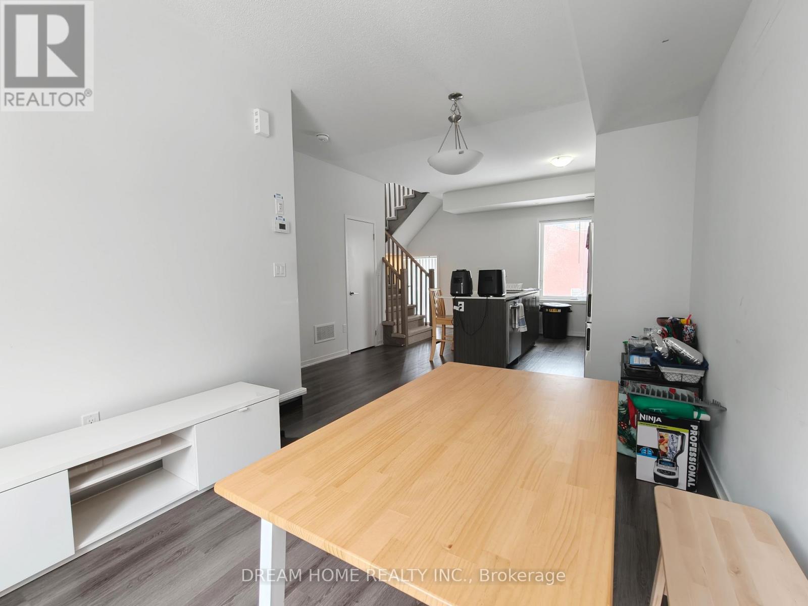 79 - 10 William Jackson Way, Toronto, Ontario  M8V 3Y8 - Photo 5 - W12733776