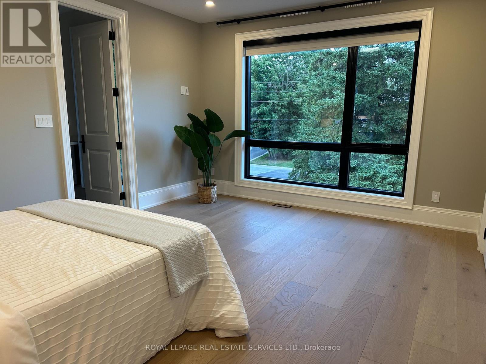 204 Maple Grove Drive, Oakville, Ontario  L6J 4V3 - Photo 35 - W12733778