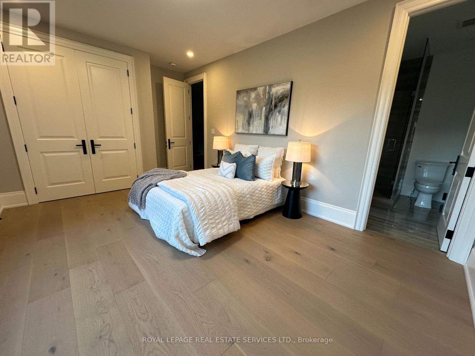 204 Maple Grove Drive, Oakville, Ontario  L6J 4V3 - Photo 38 - W12733778