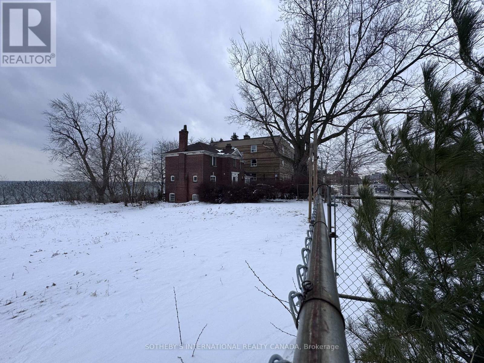 2685 Lake Shore Boulevard W, Toronto, Ontario  M8V 1G6 - Photo 6 - W12733810