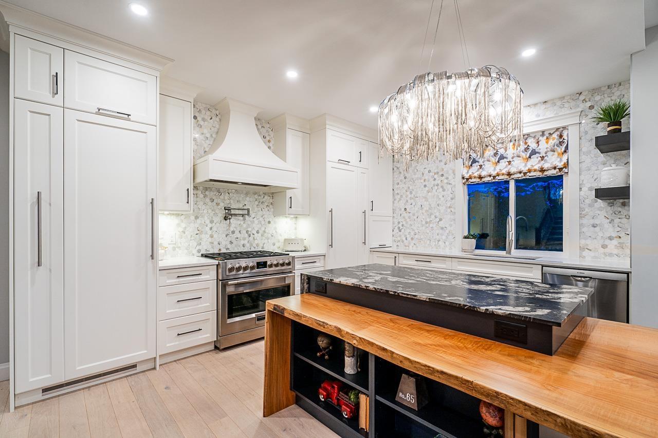 15448 33a Avenue, Surrey, British Columbia  V3Z 0K6 - Photo 5 - R3083232