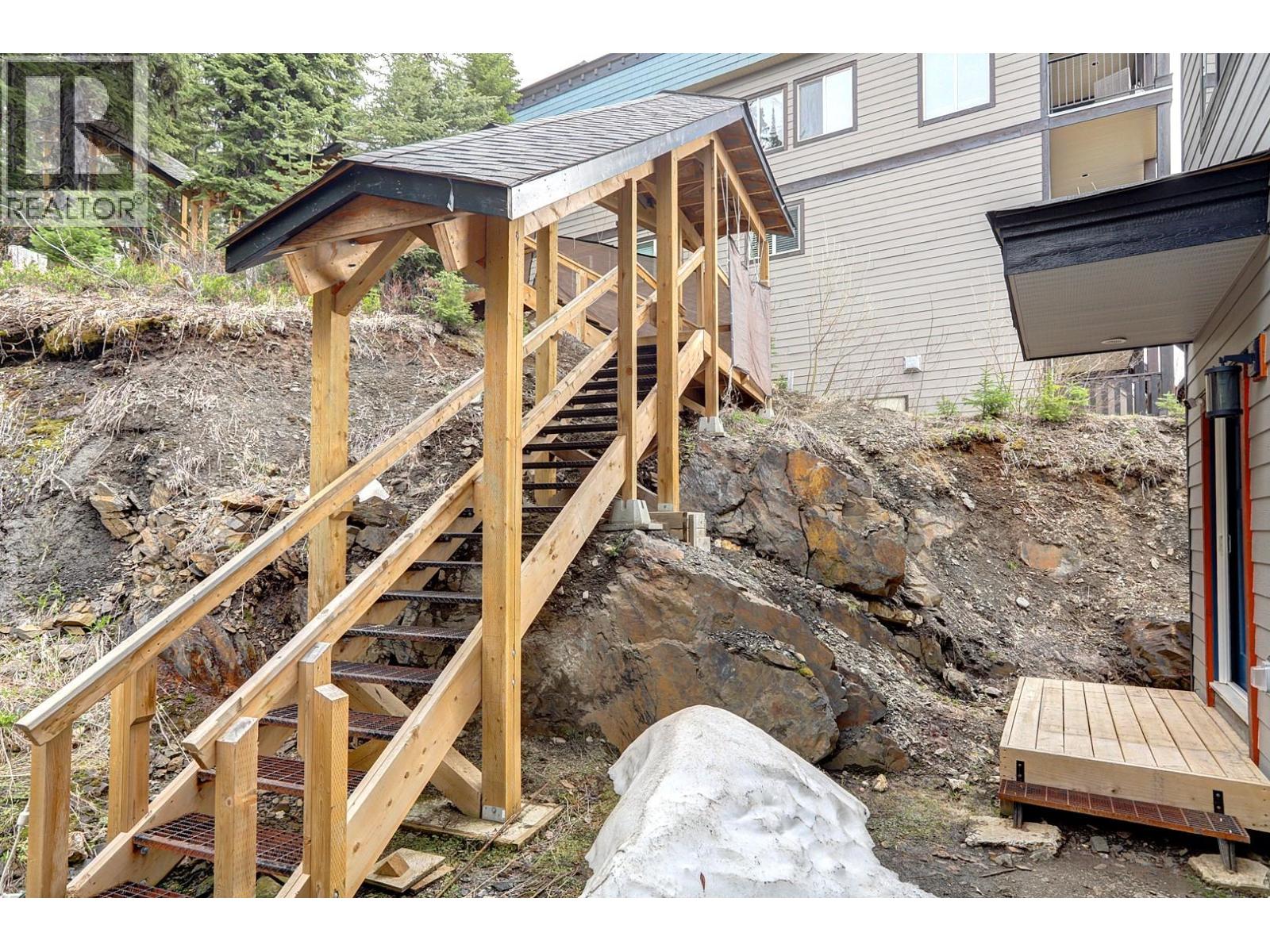 9834 Cathedral Drive, Silver Star, British Columbia  V1B 0S1 - Photo 43 - 10374000